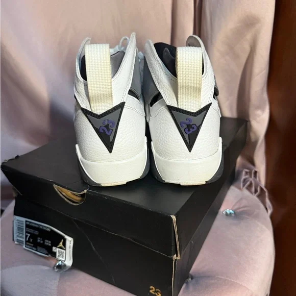 Jordan Kids Sneakers in Cream and Gray with Purple Logo Sneakers